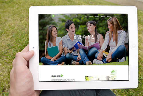 ƽ����γ����